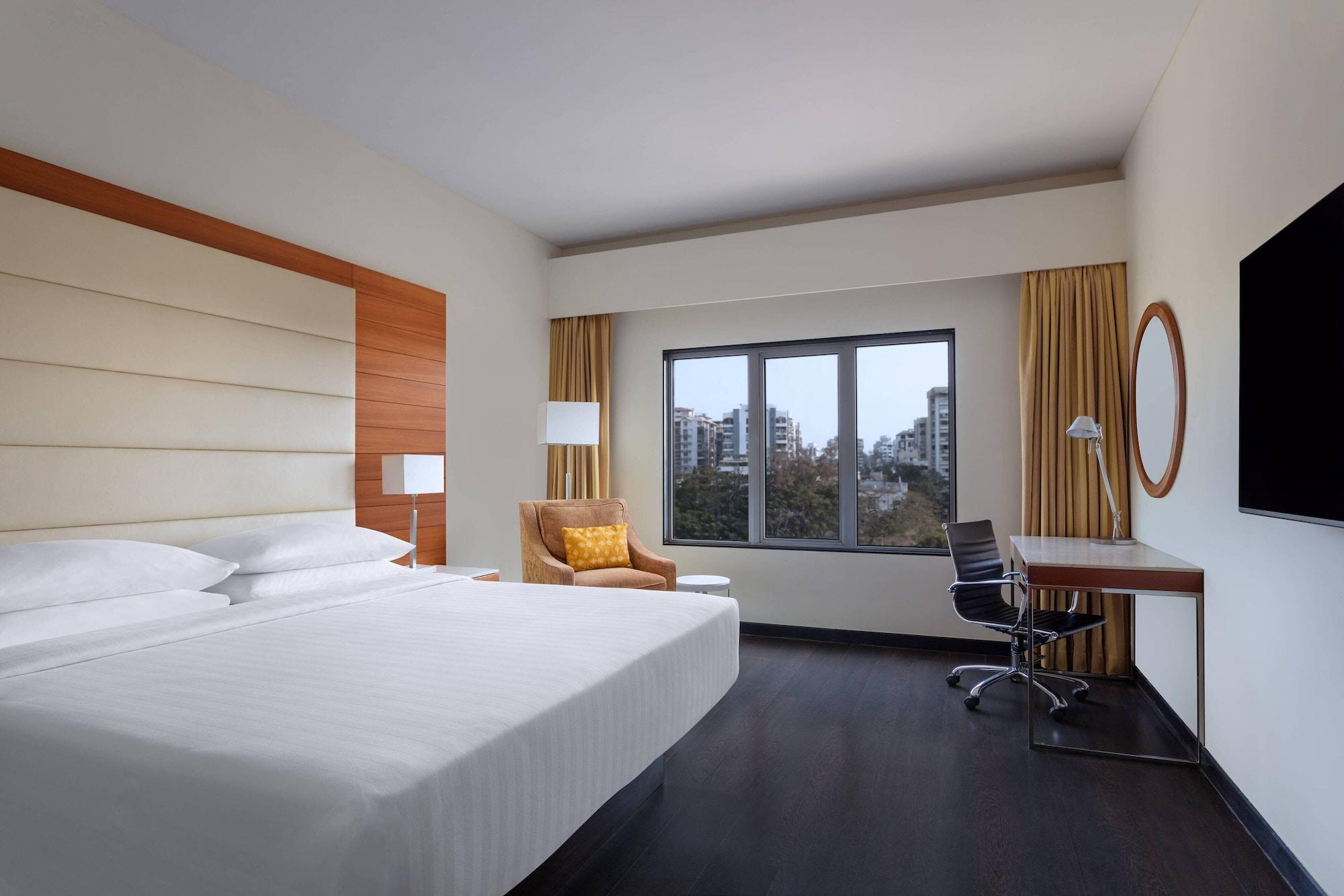 Surat Marriott Hotel Ngoại thất bức ảnh