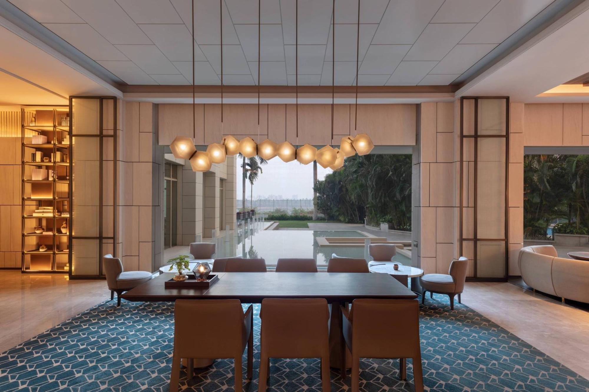 Surat Marriott Hotel Ngoại thất bức ảnh