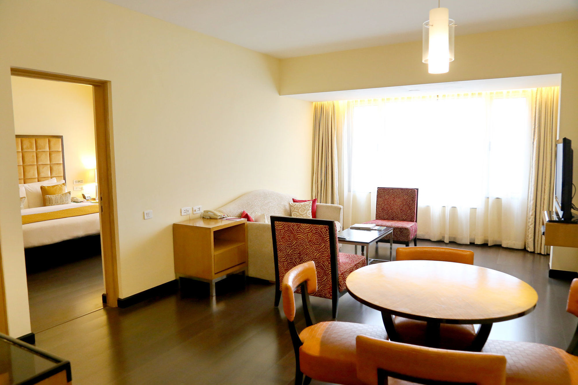 Surat Marriott Hotel Ngoại thất bức ảnh