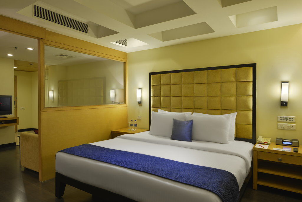 Surat Marriott Hotel Ngoại thất bức ảnh